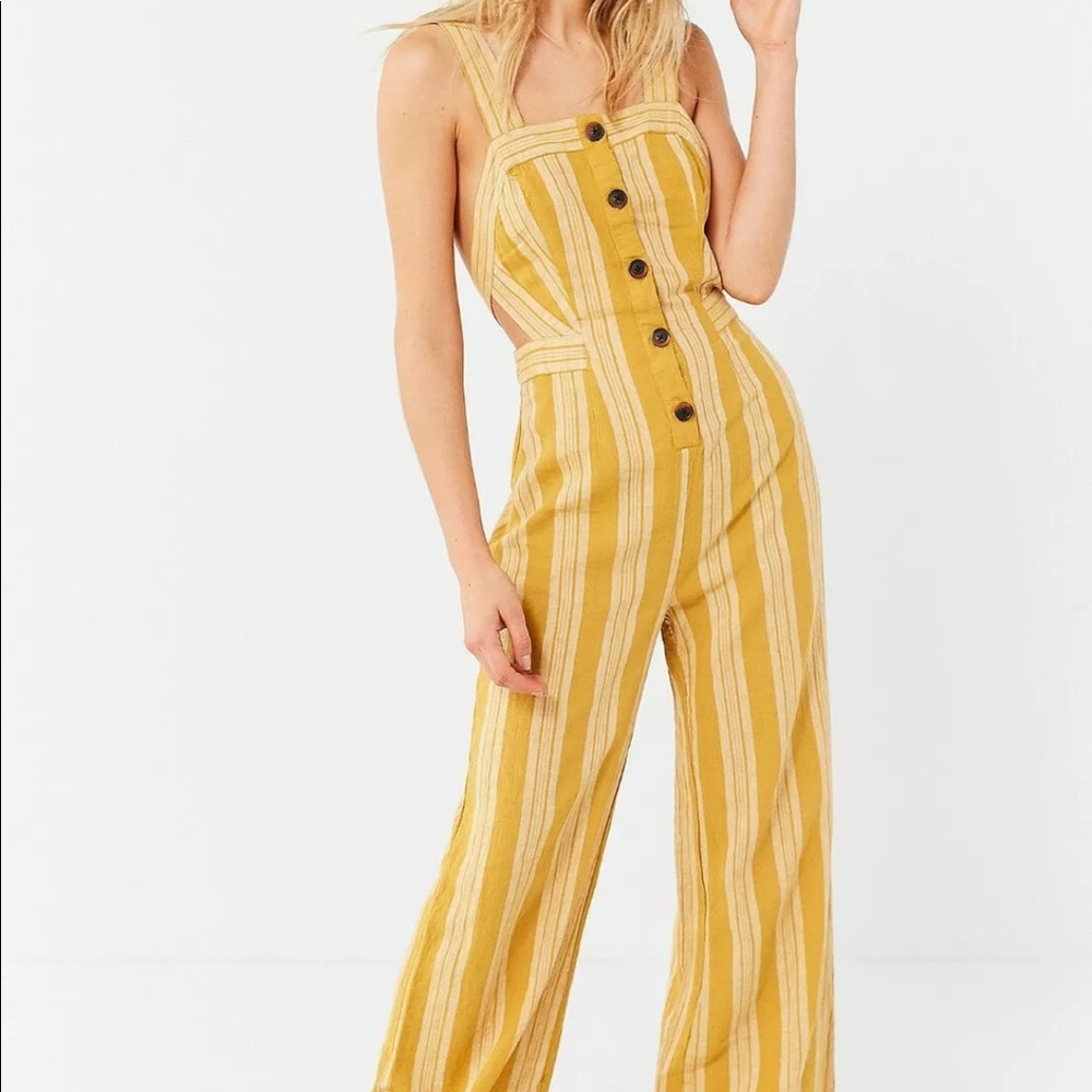Urban Outfitters Ameliana Retro Jumpsuit Size 2